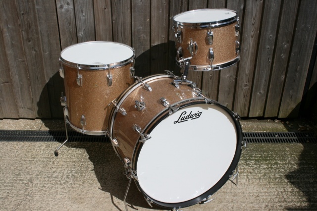Ludwig 1966 Super Classic Outfit in Champagne Sparkle