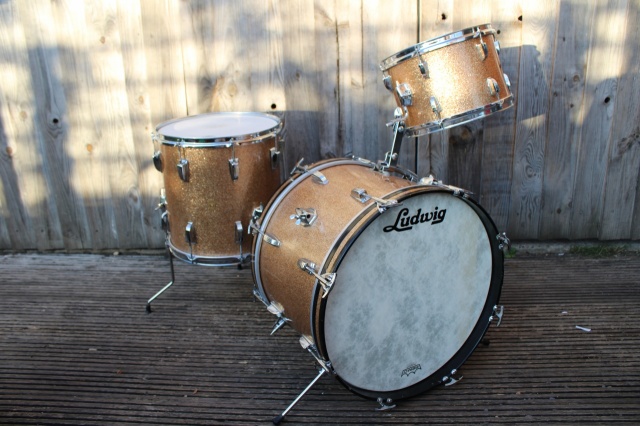 Ludwig 1961 Pre Serial Downbeat in Champagne Sparkle
