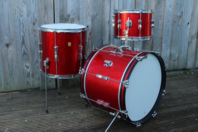 Ludwig 1967 Clubdate Outfit in Red Sparkle