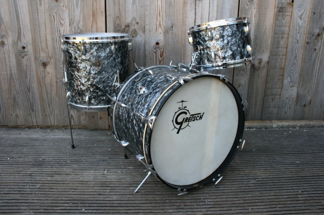 Gretsch '60's Round Badge 'Progressive Jazz' Outfit in Black Diamond Pearl