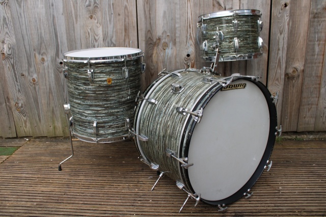 Ludwig 'Oct25 1968' Keystone Super Classic Outfit In Oyster Blue Pearl
