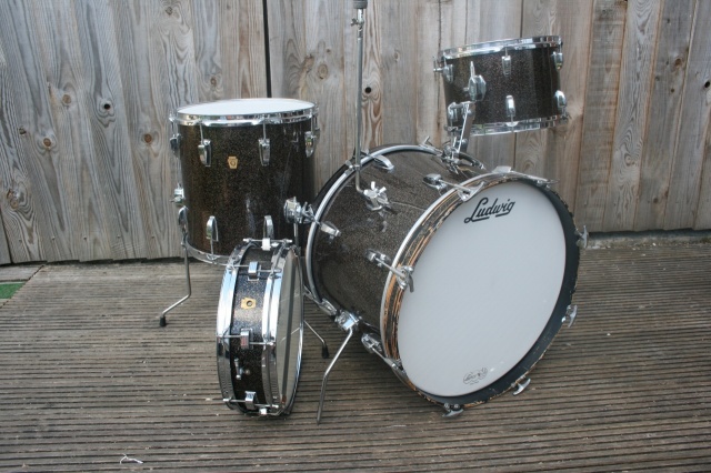 Ludwig'Nov 1965'  DownBeat Outfit and Snare in Galaxy Sparkle