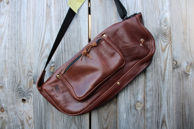 CacSac Gig Bags Stick Bag in 'Heavy Grain' Brown