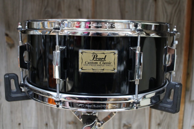 Pearl Custom Classic One Ply Maple 14x5.5 in Black Lacquer