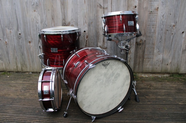 Sonor Tear Drop Outfit in Red Marble