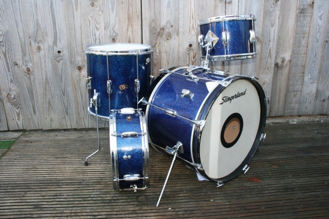 Slingerland 'Stage Band' no.74N Outfit in Blue Sparkle