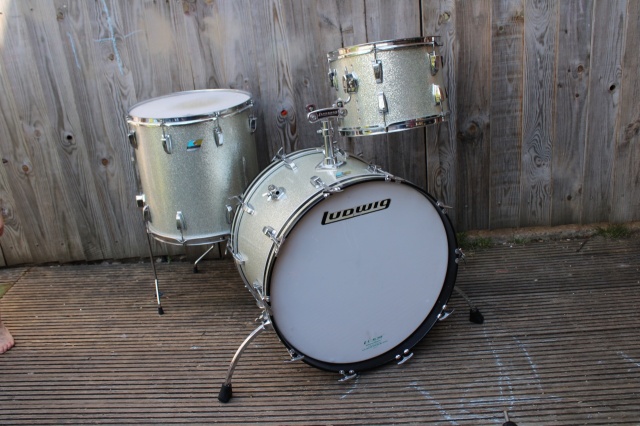 Ludwig late 70s Super Classic Outfit in Silver Sparkle
