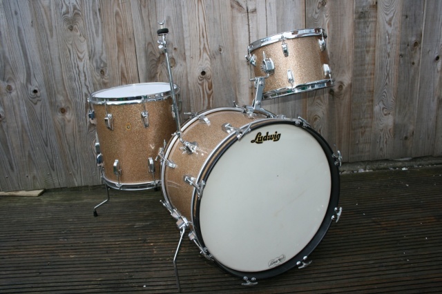 Ludwig 'Sept29, 1965' DownBeat Outfit in Champagne Sparkle
