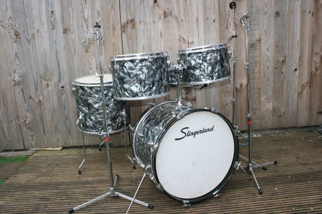 Slingerland Early '70's 'Pop' Outfit 58N in Black Diamond Pearl