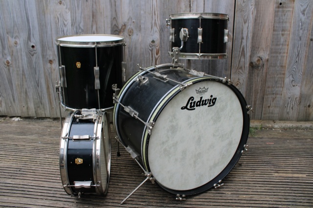 Ludwig 'Apr 1965' Clubdate Outfit and snare in Black Lacquer
