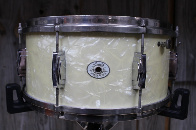 Ludwig & Ludwig 'Standard' Solid Mahogany 14x6.5 in White Marine Pearl