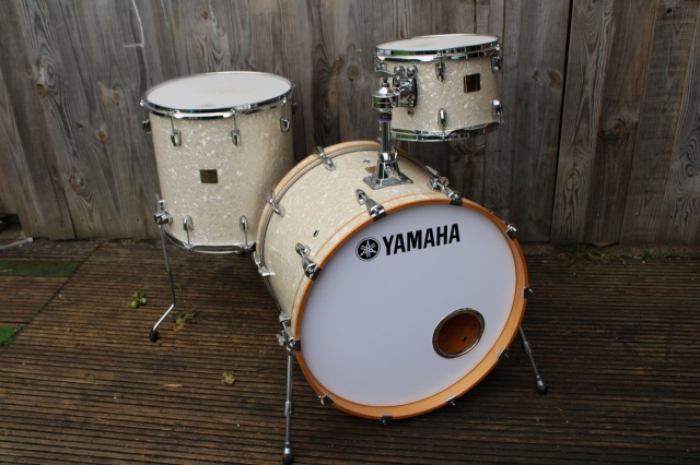 Yamaha Beech Custom Absolute in White Marine