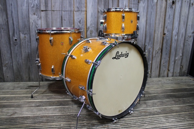 Ludwig 1966 Super Classic Outfit in Gold Sparkle