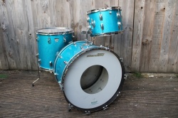 Ludwig Standard S-320 Outfit in Blue Mist