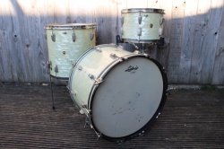 WFL 50's 'Buddy Rich' Super Classic Outfit in White Marine Pearl