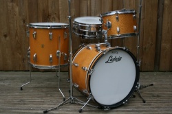 Ludwig 1967 'Jazzette' Outfit with Hardware