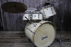 Premier 1954 Outfit with Bongos in White Marine Pearl