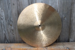 Cymbal and Gong 'Holy Grail' 18'' 1297g
