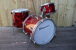 Trixon 1962 Luxus Model in Red Pearl