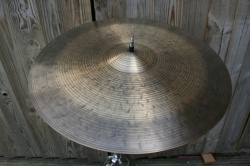 Cymbal and Gong 'Holy Grail' 16'' K 895g