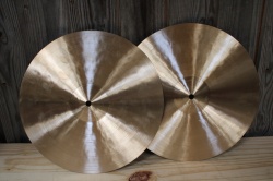 Cymbal and Gong 'American Artist' 14'' Hats Top 842g Bottom 1007g