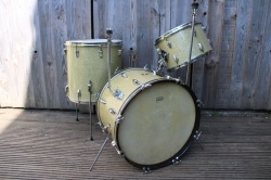 Slingerland Early 50's 'Gene Krupa Deluxe' Outfit in Sparkling Gold Pearl