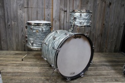Ludwig 1969 Downbeat Outfit in Sky Blue Pearl