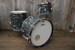 Ludwig 'Mar1965' Super Classic Outfit in Black Diamond Pearl