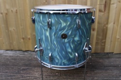 Gretsch early 60's Round Badge 18x16 in Aqua Satin Flame