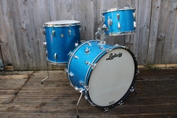 Ludwig 'Aug 1965' Super Classic in Blue Sparkle