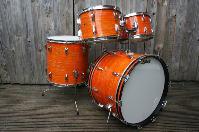 Ludwig 'Mar1 1968' Hollywood Outfit in Mod Orange
