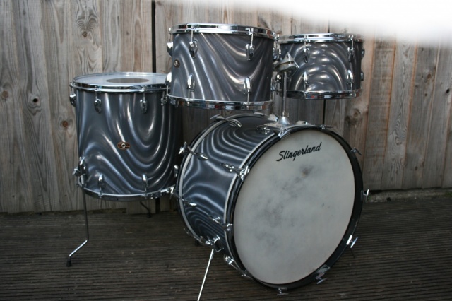 Slingerland 60s 'New Rock' Outfit in Charcoal Satin Flame