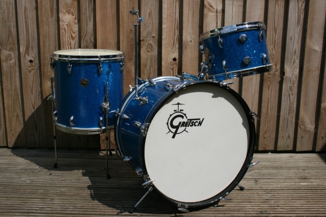 Gretsch 1960's Round Badge 'Progressive Jazz' Outfit in Blue Sparkle