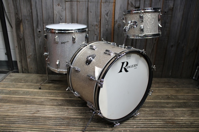 Rogers 'Buddy Rich' Headliner Outfit in Silver Sparkle