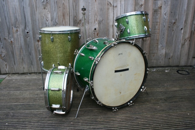 Slingerland 'Mar18 1959' 'Gene Krupa Deluxe' Outfit and Radio King Snare in Green Sparkle