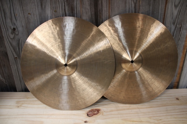 Cymbal and Gong 'Holy Grail' 16'' Hats Top 1048g Bottom 1313g