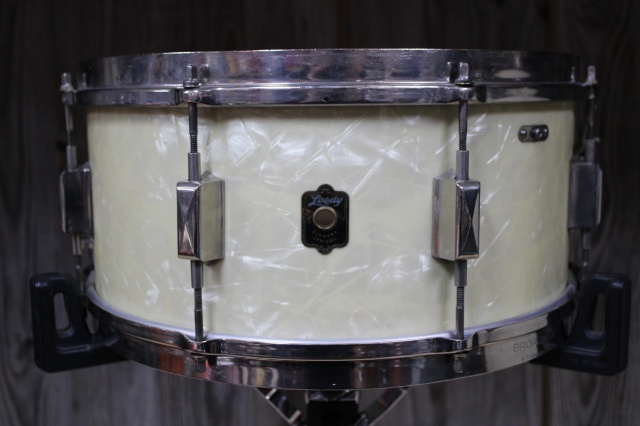 Leedy '3811' 1938 Broadway Solid Shell 14x6.5 in White Marine Pearl