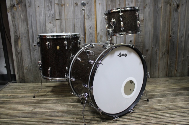 Ludwig 'Jul3 1965' Super Classic Outfit in Galaxy Sparkle