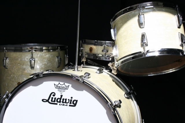 WFL 'Buddy Rich' Super Classic Outfit with 13x3 Snare