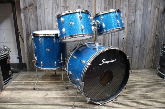 Slingerland 70's 'New Rock' Outfit in Blue Sparkle