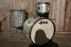 Ludwig 1965 Clubdate Outfit