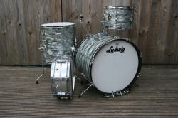 Ludwig 1965 Clubdate Outfit in Sky Blue Pearl with Acrolite