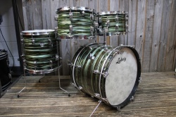 Ludwig 1969 Standard S-300 Outfit in Avocado Strata