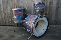Ludwig 1967 Clubdate Outfit in Psychedelic Red