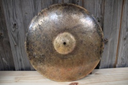 Cymbal and Gong 'Midnight Lamp' 18'' 1465g