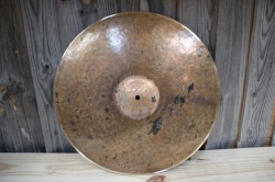 Cymbal and Gong 'Midnight Lamp' 20'' 1694g