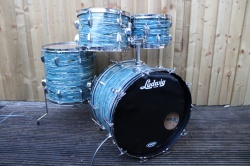 Ludwig 1972 'Big Beat' Outfit in Bowling Ball Oyster Blue
